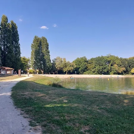 Au Calme Vakantiehuis Les Gours